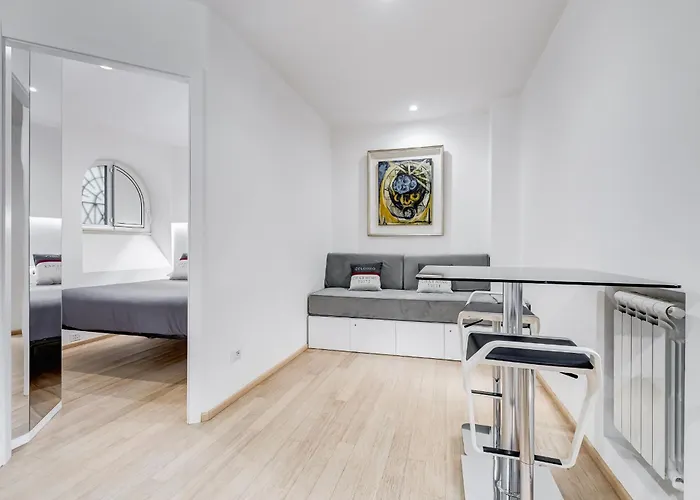 Apartment Colosseum Charming With Jacuzzi Near The Metro